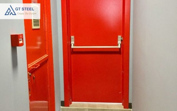 cửa thép chống cháy